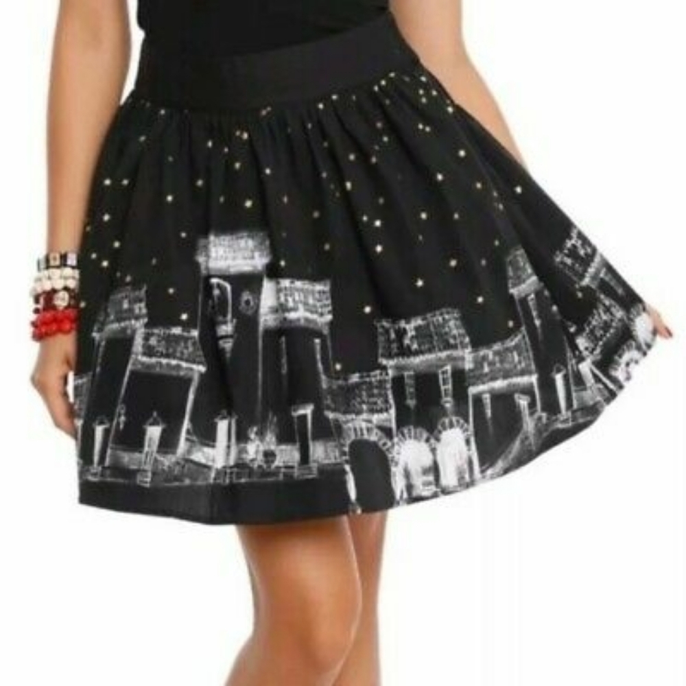 Hot Topic "The Book of Life Skirt"/Medium/Black